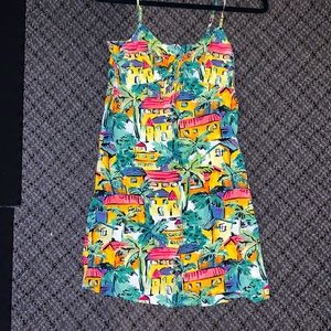 Sleeveless dress with knot